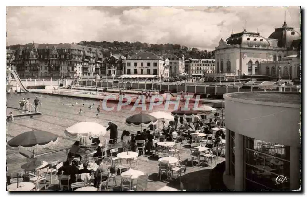 TROUVILLE die Königin der Strände — Die Schwimmbecken — Réal-Photo - Vorderseite