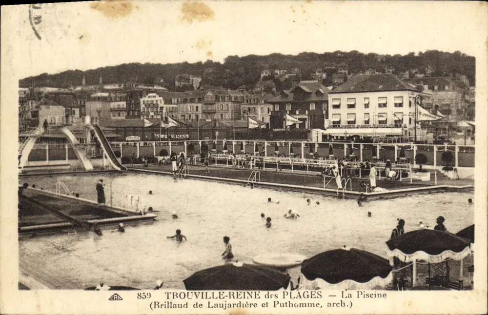 Trouville-Reine des Plages — Das Schwimmbad — Brillaud de Laujardière und Puthomme, arch. - Vorderseite