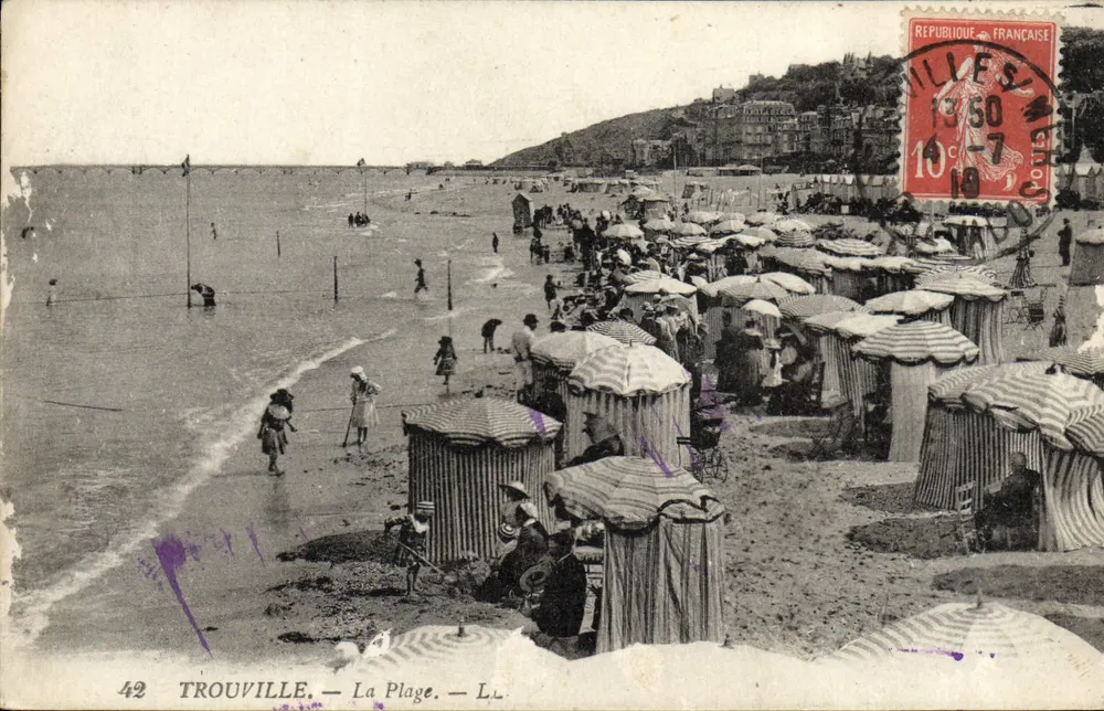 Trouville — A Praia — L.L. - Frente