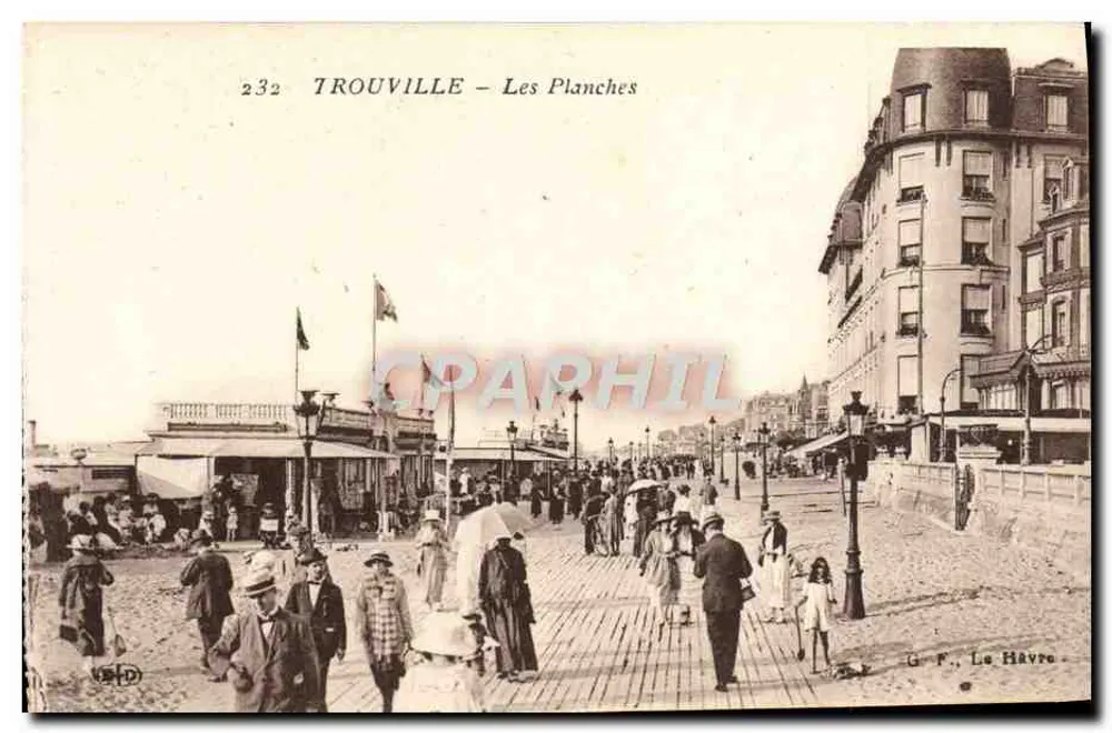 Trouville — As Planchas — G. F., Le Havre - Frente