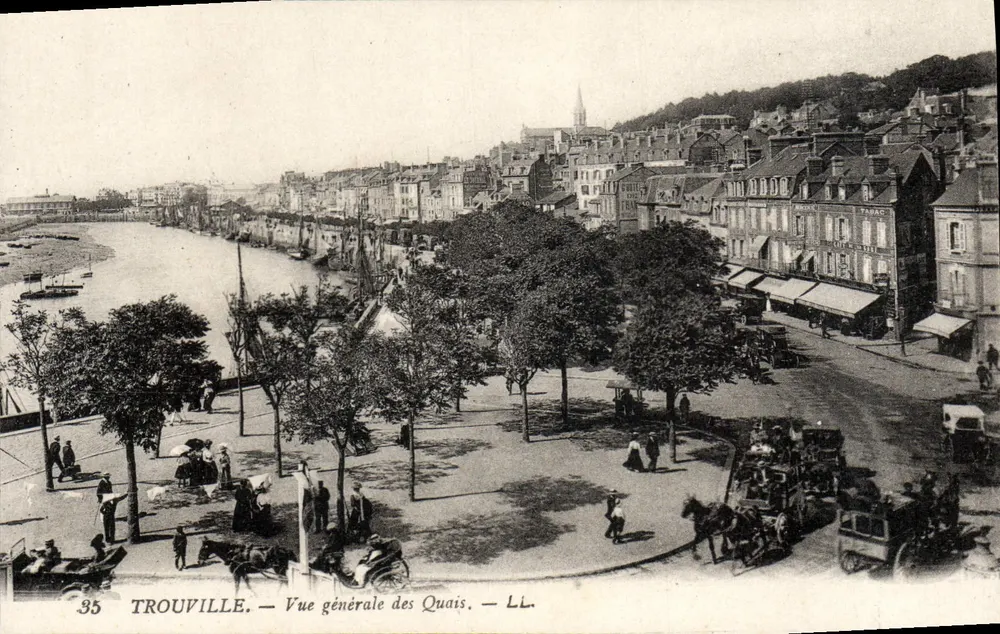 Trouville — Vue générale des Quais — LL. — N° 35 - Vorderseite