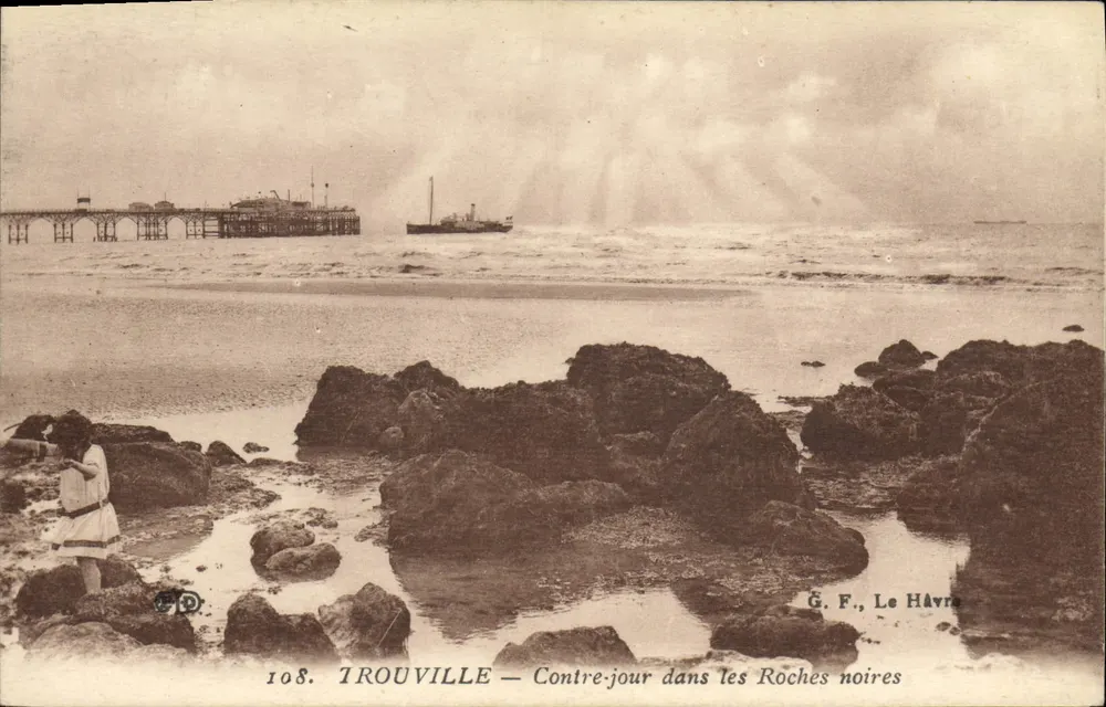 Trouville — Rücklicht in den schwarzen Felsen — G. F., Le Havre, n° 108 - Vorderseite
