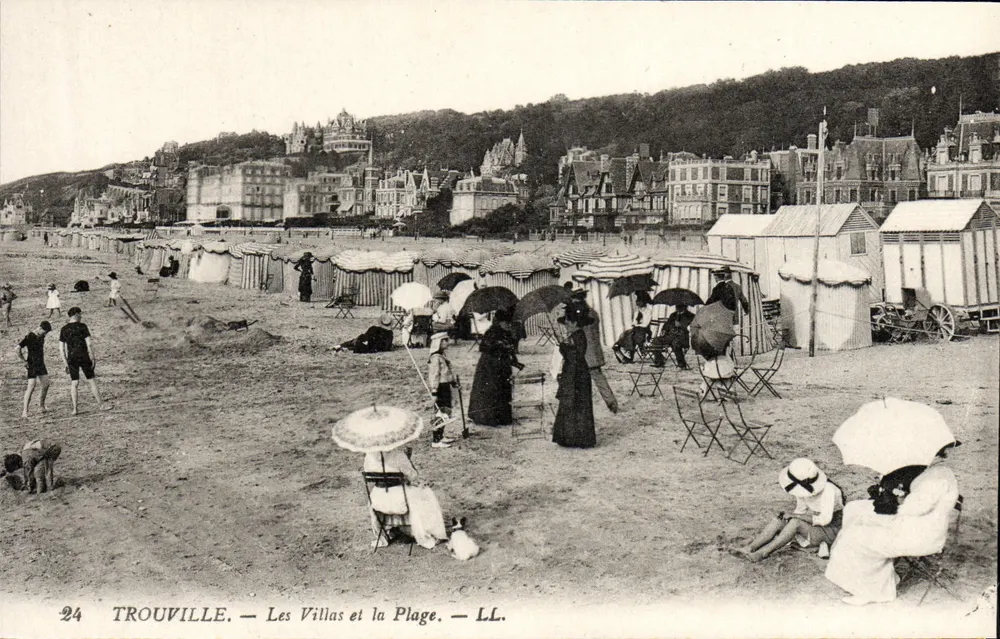 Trouville — Ansichten der Villen und des Strandes — LL. - Vorderseite
