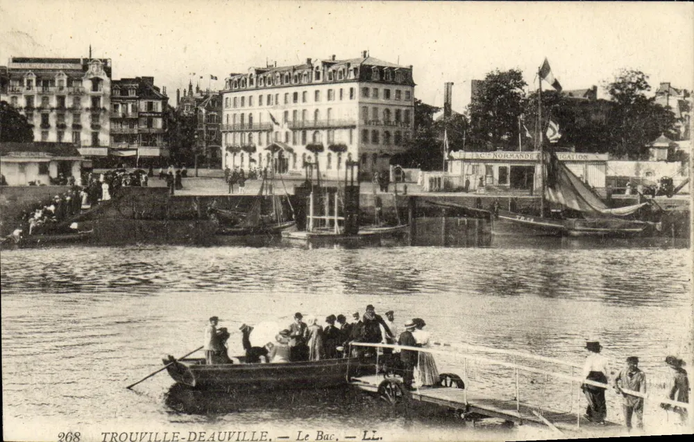 Trouville-Deauville — Der Fährschiff — L.L. - Vorderseite