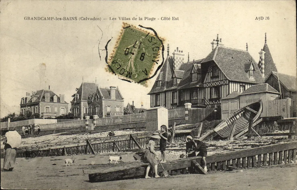 Grandcamp-les-Bains (Calvados) — Die Strandvillen — Ostseite — A+D 26 - Vorderseite