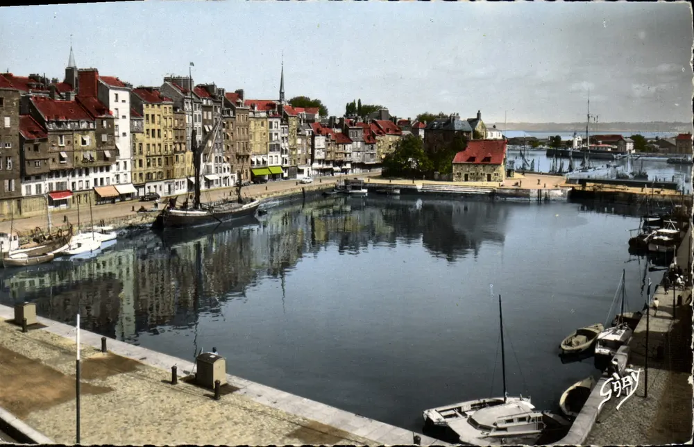 O Velho Cais — Honfleur (Calvados) — Edições Gaby - Frente