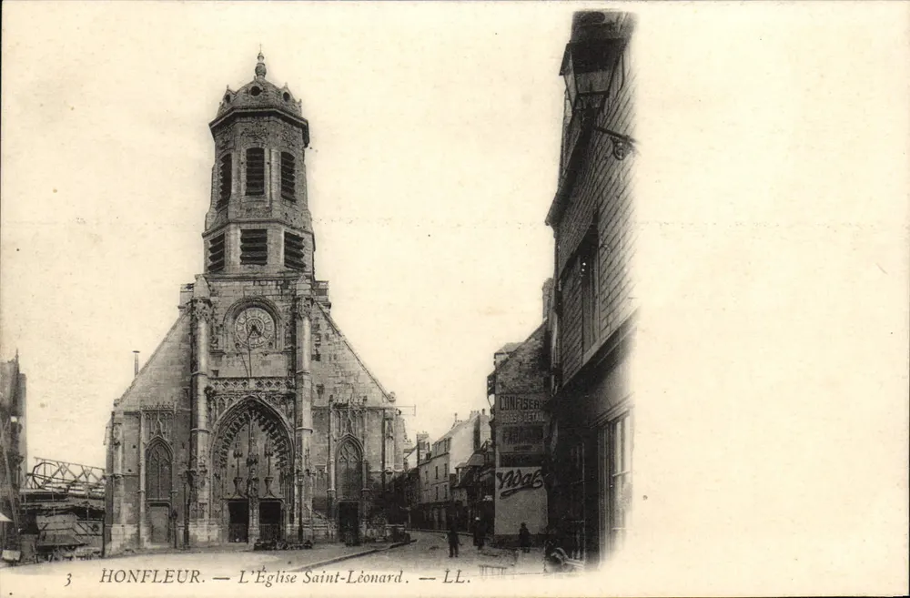 Honfleur — A Igreja de São Léonard — LL. - Frente