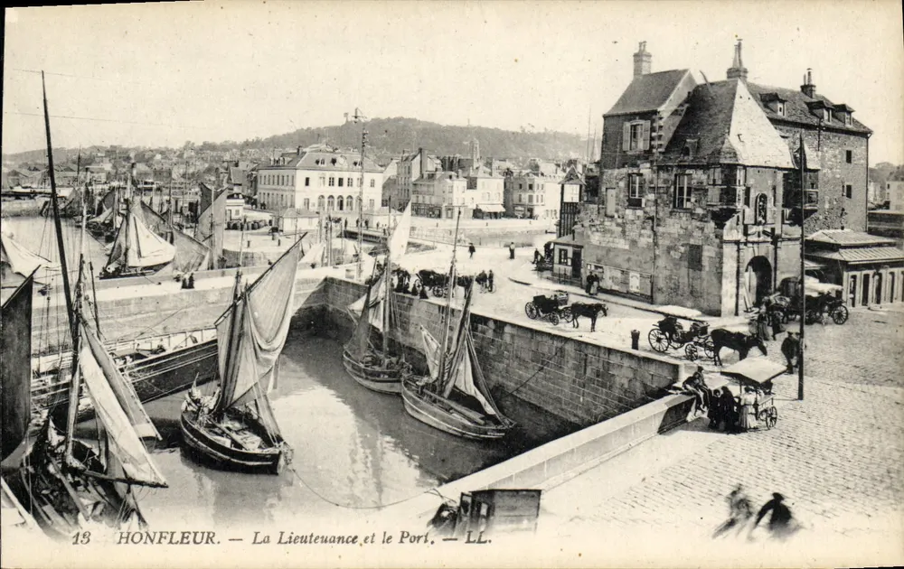Honfleur — Die Lieuteulance und der Hafen — LL. — N°18 - Vorderseite