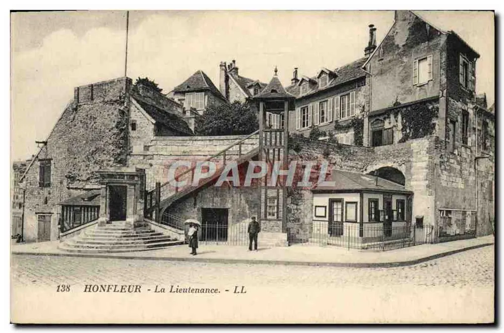 Honfleur - A Lieutenantance — editor LL, n° 138 - Frente