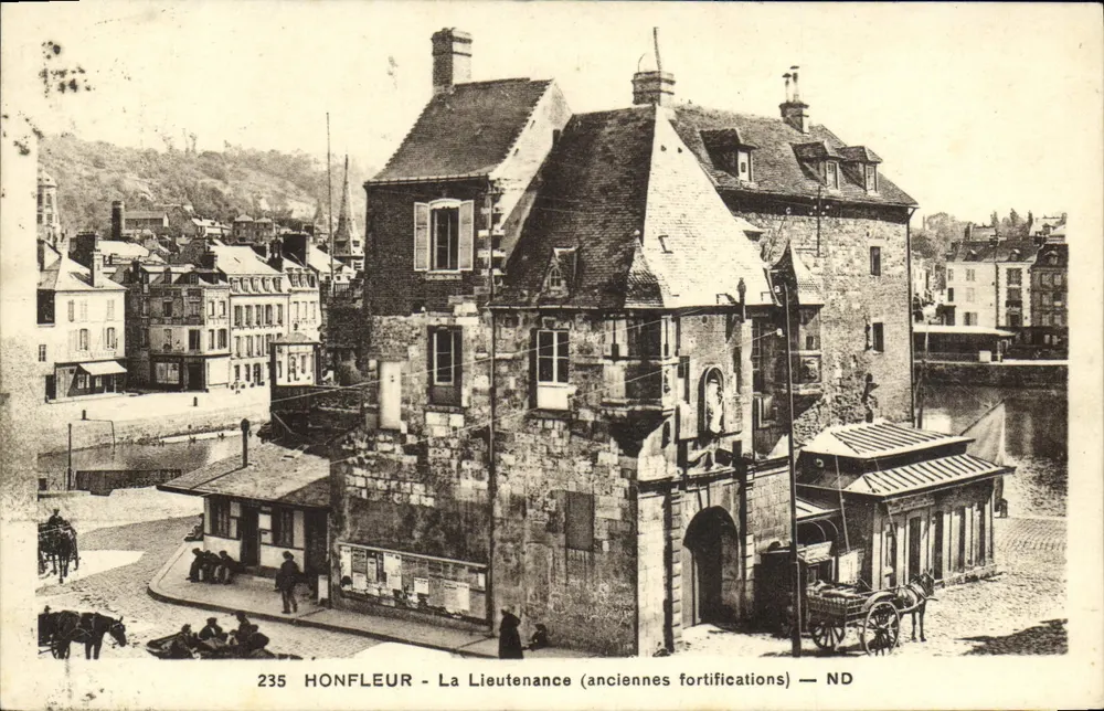 Honfleur - A Lieutenante (antigas fortificações) — ND - Frente