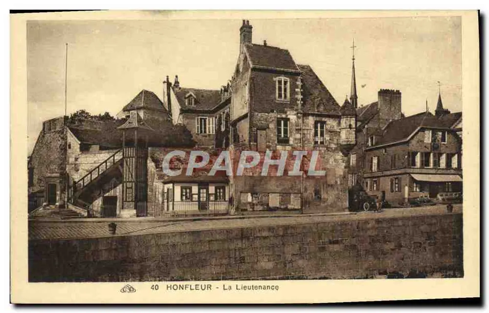 Honfleur — A Lieutenancé — editor: Atelier de Arts Photographiques, Strasbourg — número de série 40 - Frente