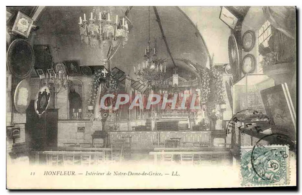 Honfleur — Interior da Igreja de Nossa Senhora da Graça — LL. - Frente