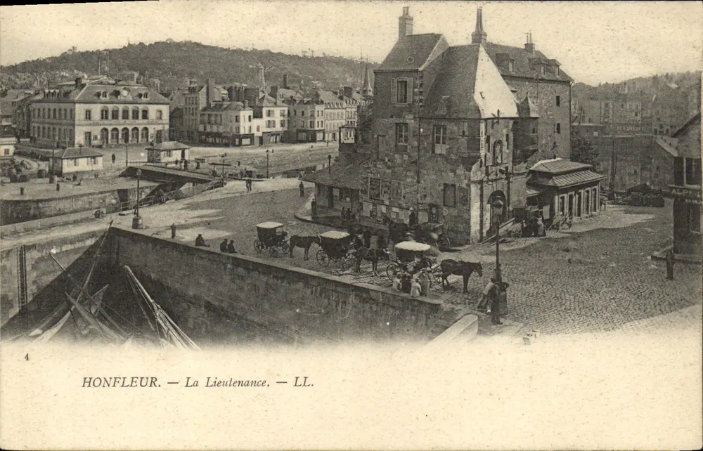 Honfleur — La Lieutenance — LL. - Awers
