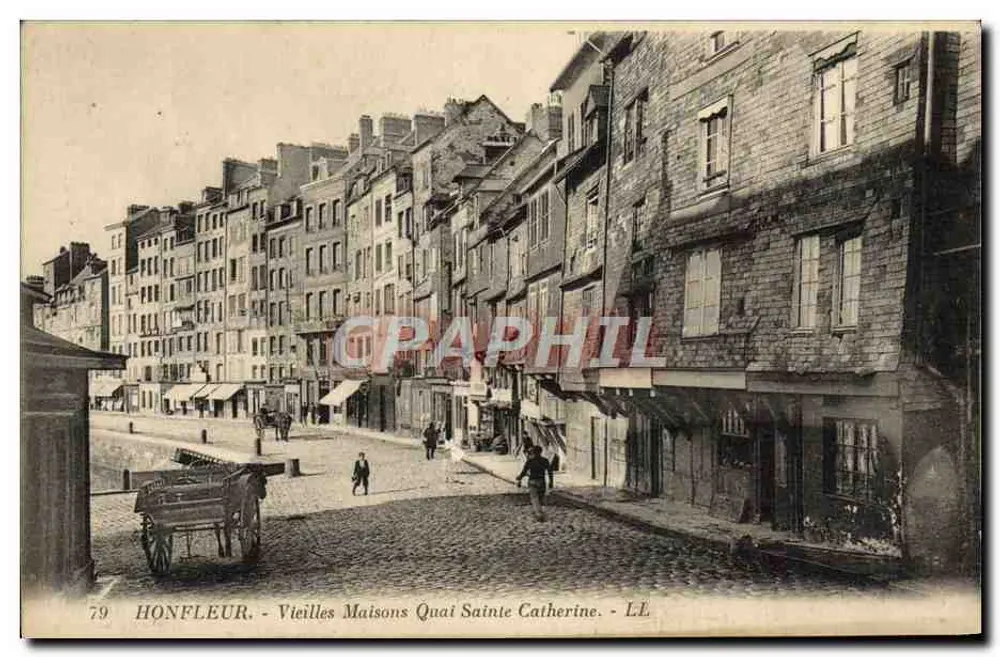 Honfleur - Alte Häuser Quai Sainte Catherine — Lévy & Neurde, Paris - Vorderseite