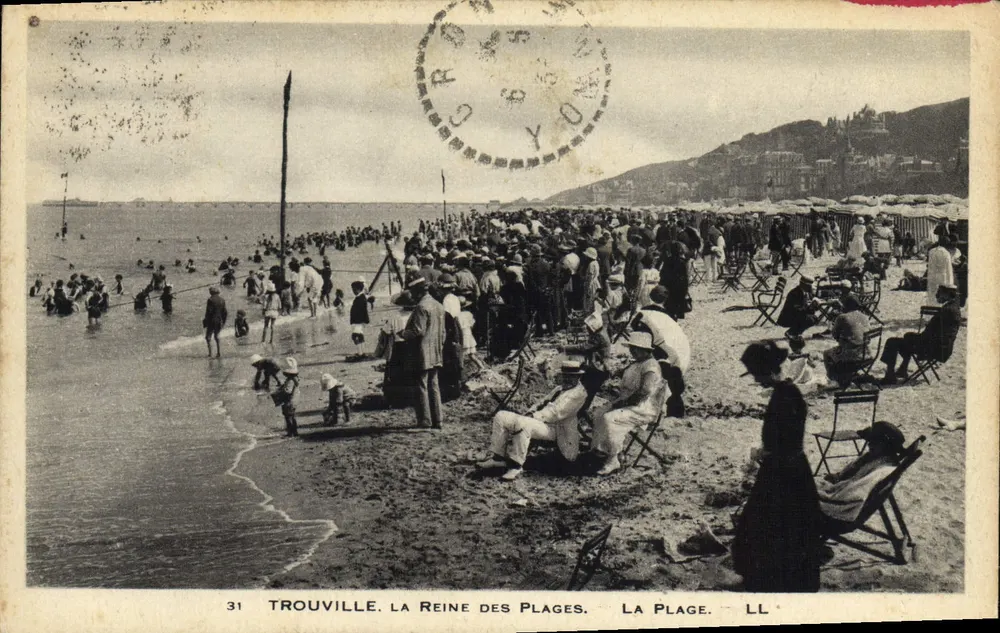Trouville. Die Königin der Strände. — Der Strand — LL — Nr. 31 - Vorderseite