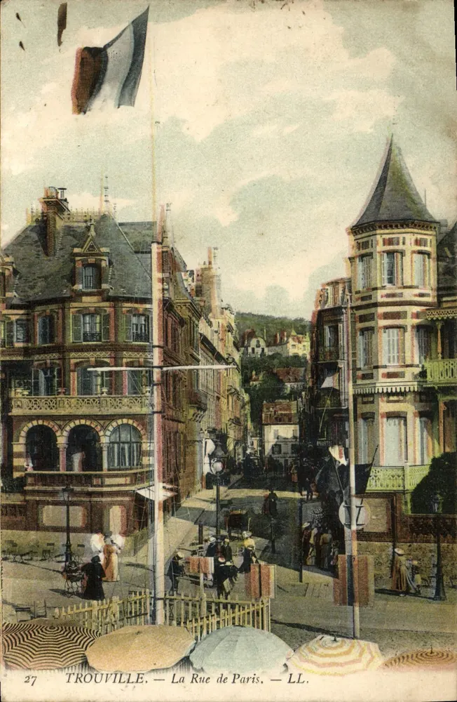 Trouville — La Rue de Paris — LL. - Anverso