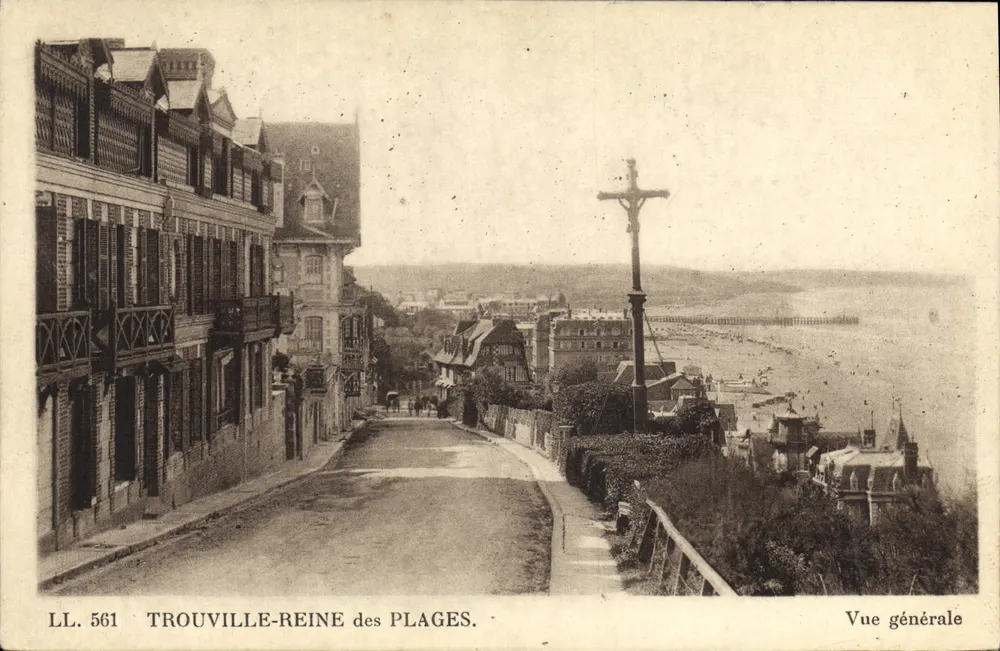 Trouville-Reine des Plages — Allgemeiner Blick — LL. 561 - Vorderseite