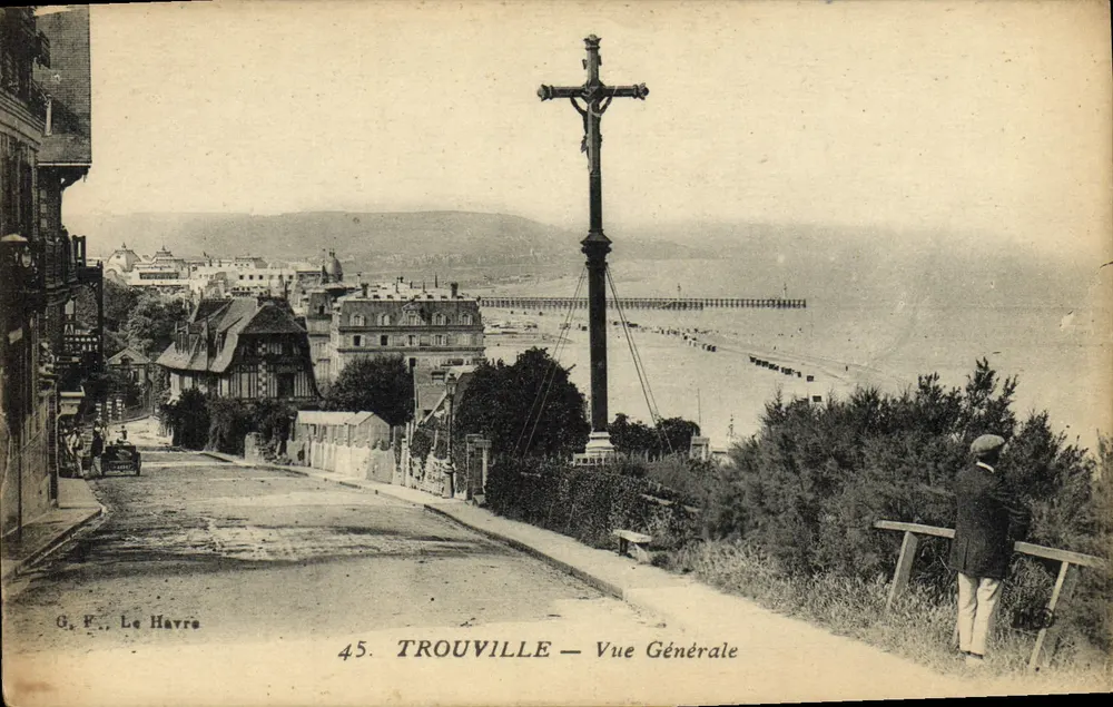 Trouville — Vista Geral — G. F., Le Havre, n° 45 - Frente