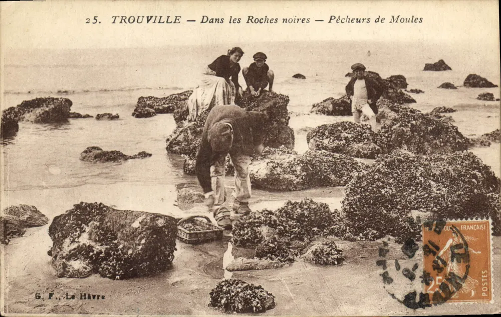 Trouville — In den schwarzen Felsen — Miesengeher — G. F., Le Havre, Nr. 25 - Vorderseite