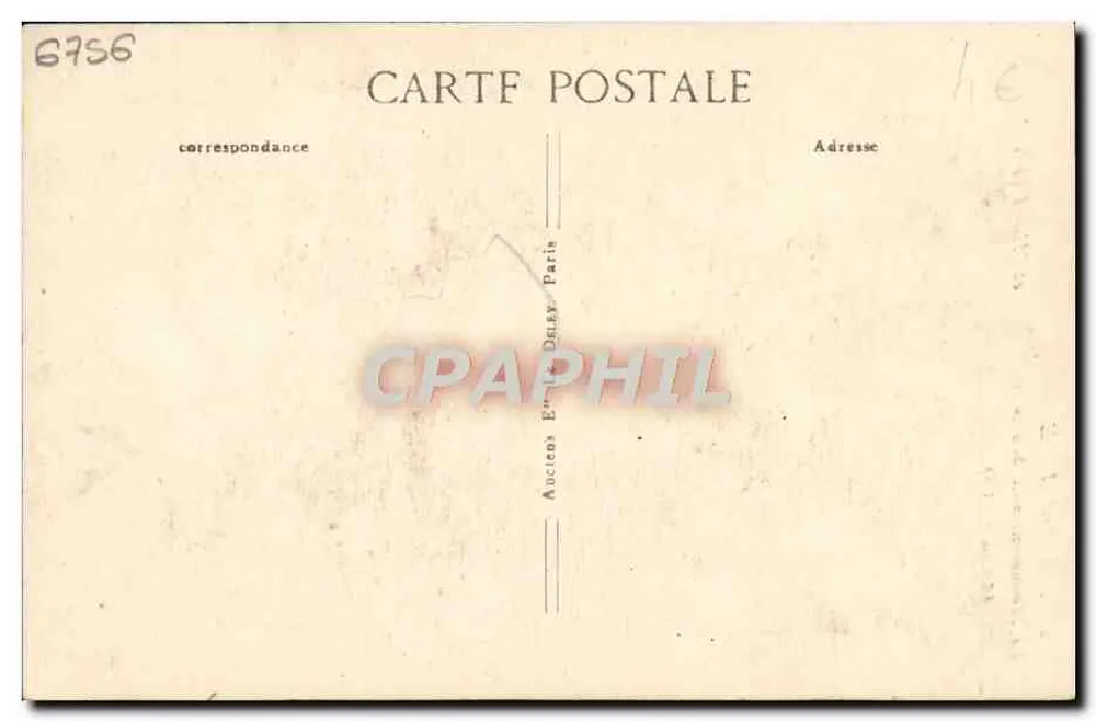 Trouville — Den Kriegsdenkmal (1914-1918) und den Rathaus — G. F. Le Havre - Rückseite