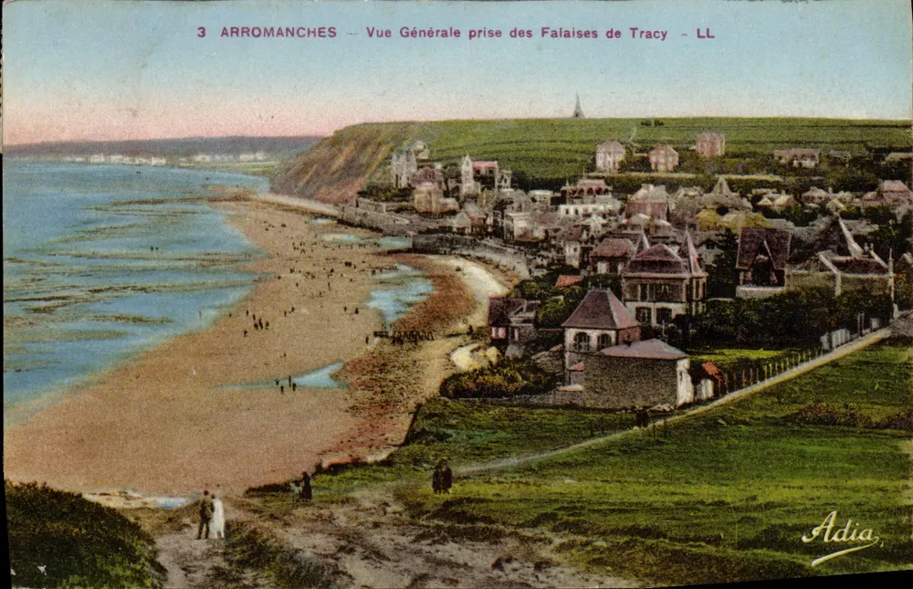 Arromanches — Allgemeiner Blick von den Tracy-Klippen — Adia, LL - Vorderseite