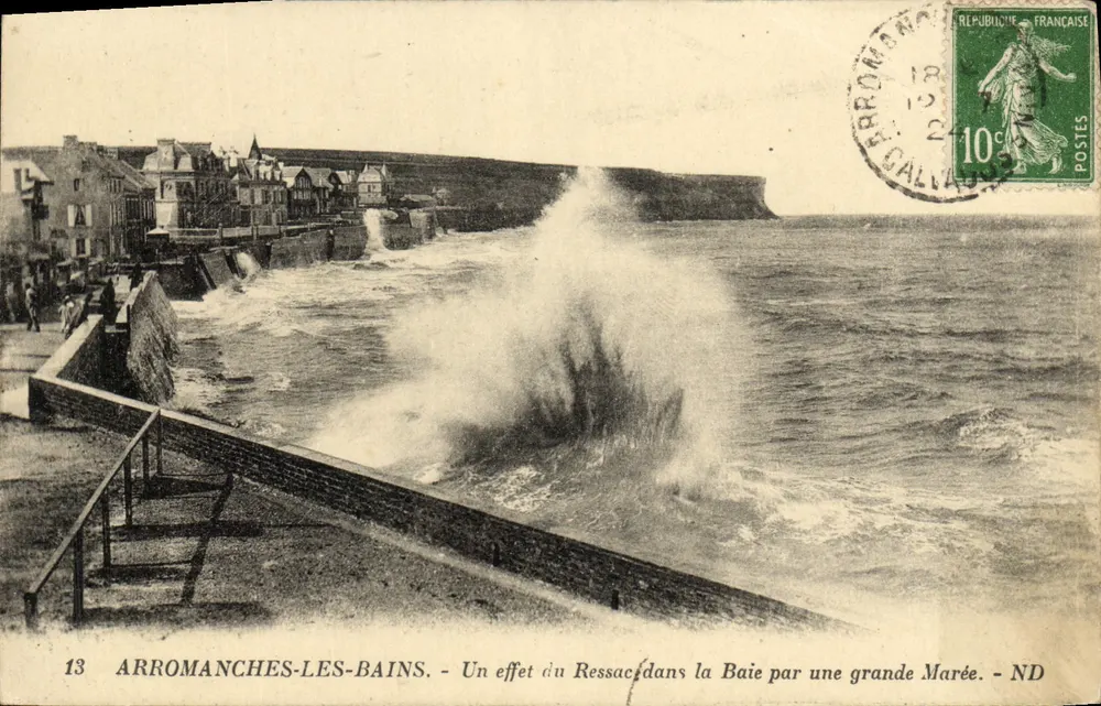 Arromanches-les-Bains — Ein Effekt des Brandungsbruchs in der Bucht bei einer hohen Flut — Éditeur ND, n°13 - Vorderseite
