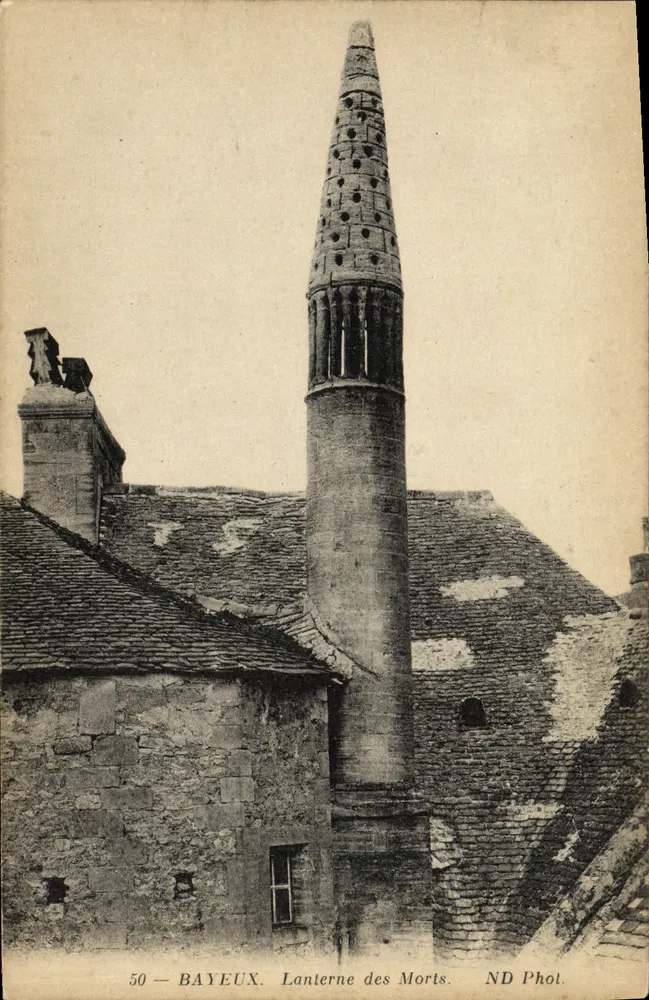 Bayeux — Laterne der Dood — ND Phot. - Voorkant
