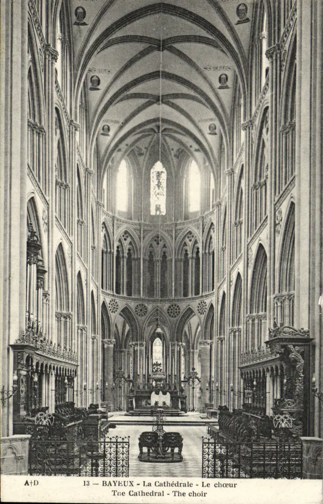 Bayeux — A Catedral — O coro — A+D, n°13 - Frente