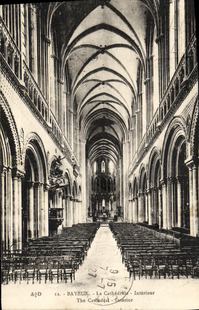 Bayeux - A Catedral - Interior — A. Dabosq, editor, n°52 - Frente