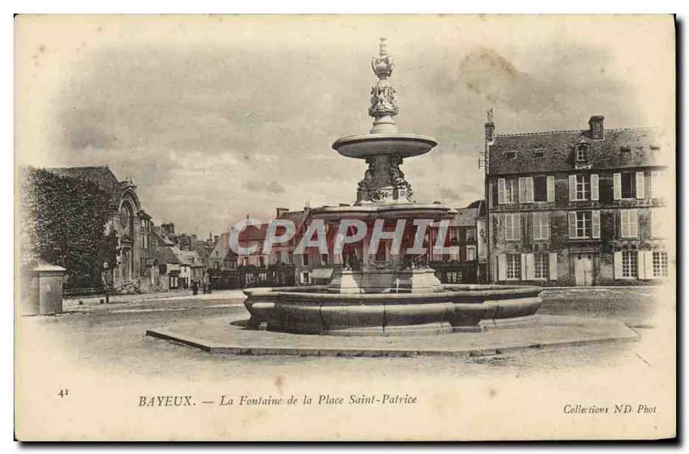 Bayeux — Ansicht der Fontaine in der Place Saint-Patrice — Collections ND Phot - Vorderseite