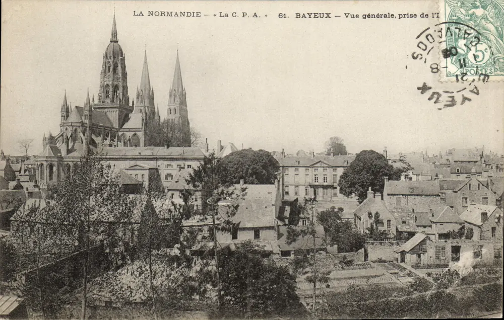 Bayeux — Vista geral, tomada da I — A Bilhete postal antigo n°61 - Frente