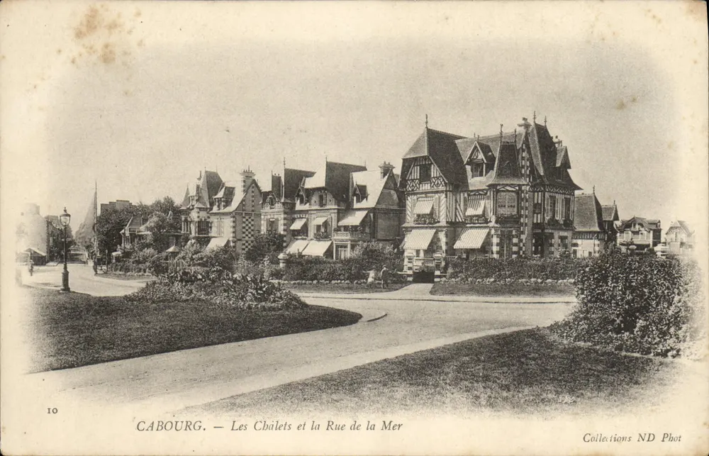 Cabourg — Die Chalets und die Rue de la Mer — Collections ND Phot - Vorderseite