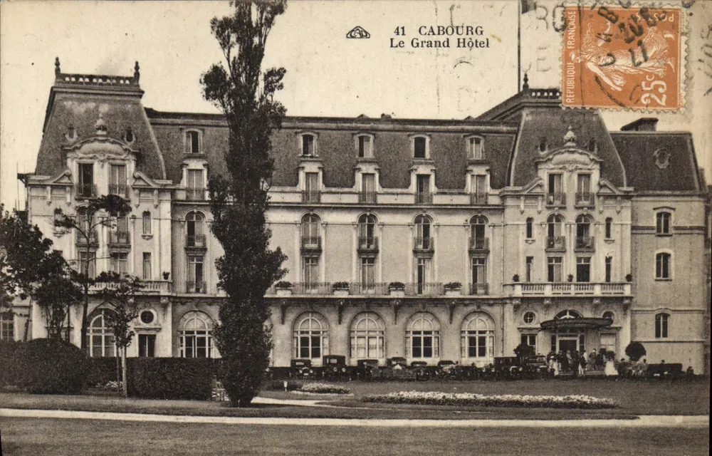 Cabourg — O Grande Hotel — editor Châteaudun - Frente