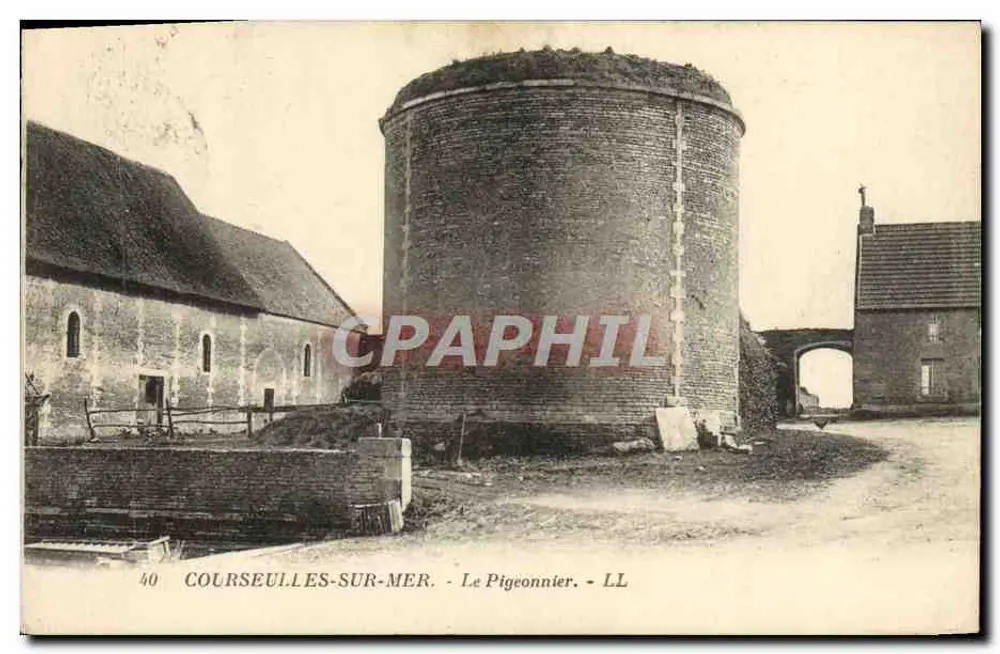 Courseulles-sur-Mer — O Pombal — LL - Frente