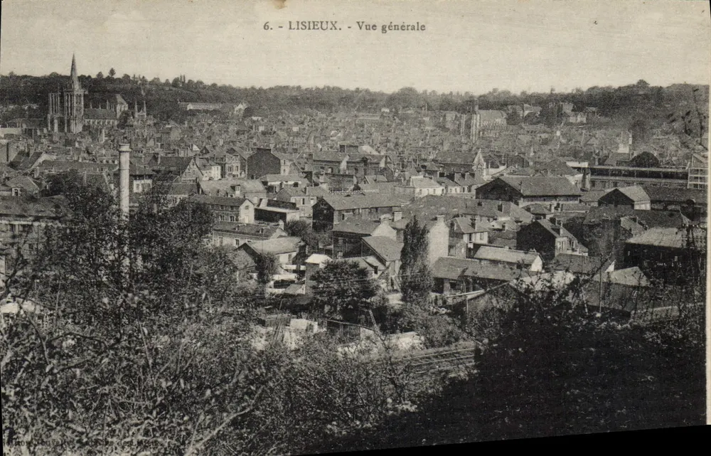 Lisieux - Vista geral — editor desconhecido, n° de série 6 - Frente