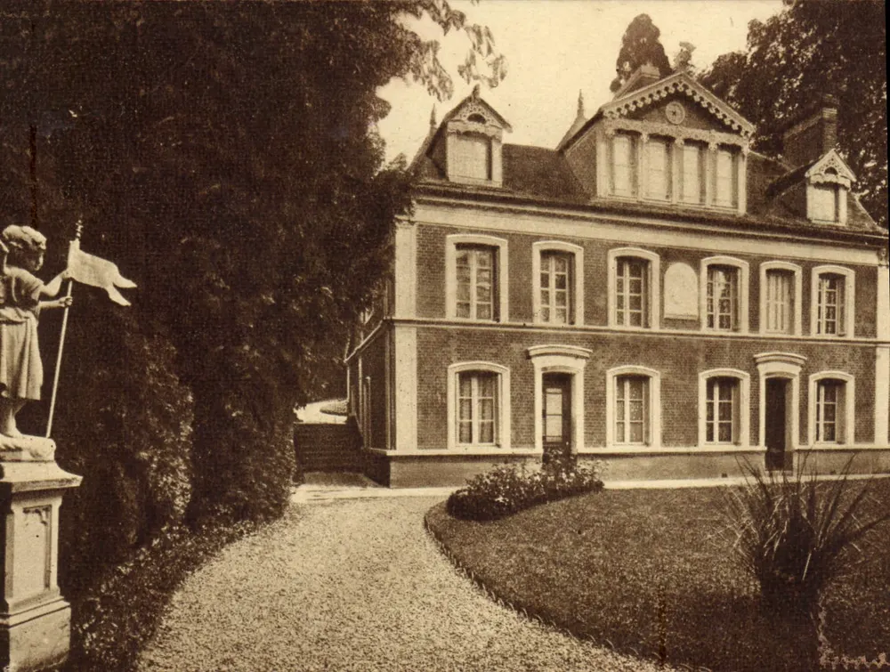 Les Buissonnets - Listieux - Fachada de entrada — editor Réseau, n° 603 - Frente