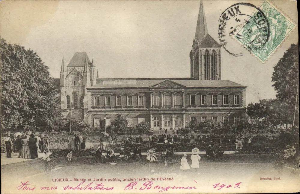 Lisieux - Museum und öffentlicher Garten, ehemaliger Bischofsgarten — B. Besnier, Foto. — Seriennummer nicht sichtbar - Vorderseite