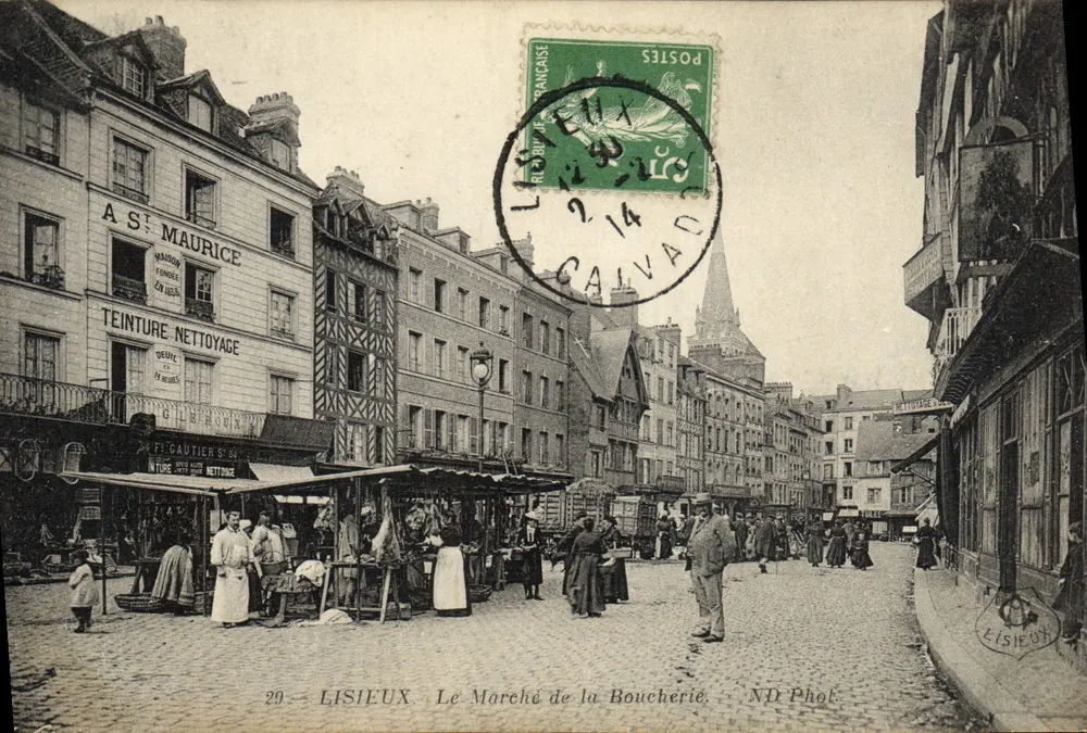 Lisieux — Le Marché de la Boucherie — ND Phot. - Recto