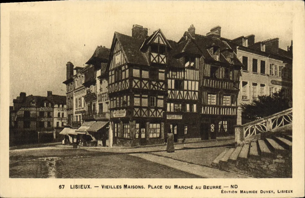 Lisieux — Alte Häuser. Place du Marché au Beurre — Édition Maurice Duvéy, Lisieux - Vorderseite