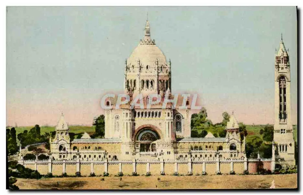 A Basílica de Lisieux — Vista geral — BTL Paris - Frente