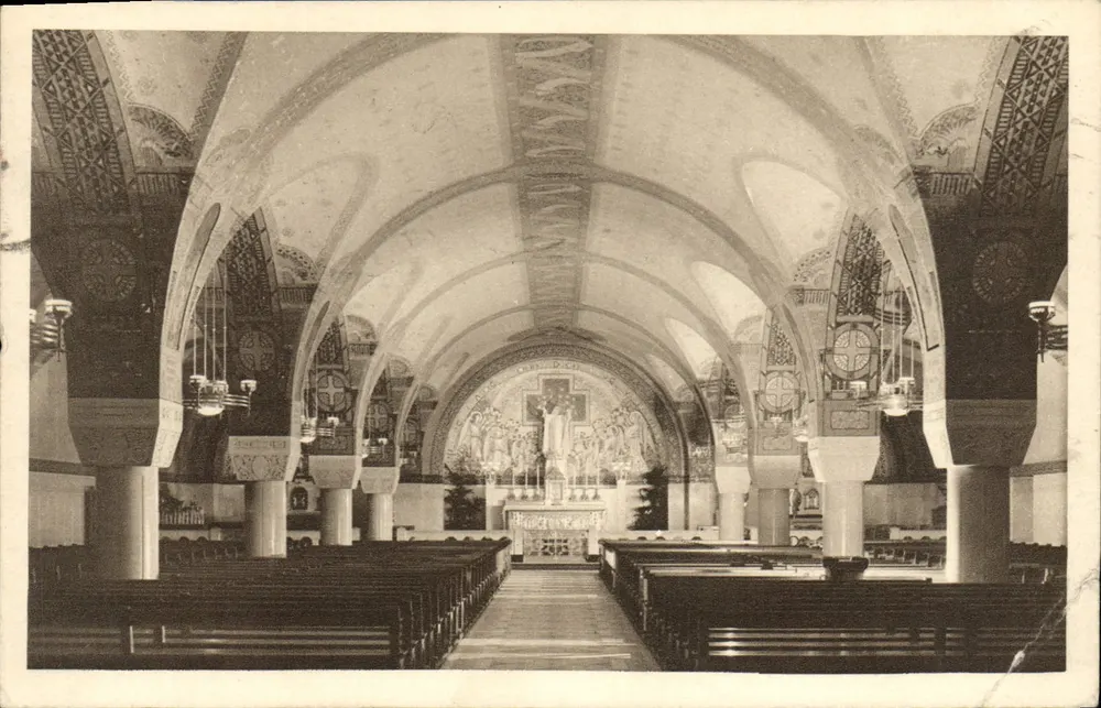 La Basílica de Lisieux — La Cripta — Vista General — Deposito - Reproducción Prohibida - Drauger-Paris - Anverso