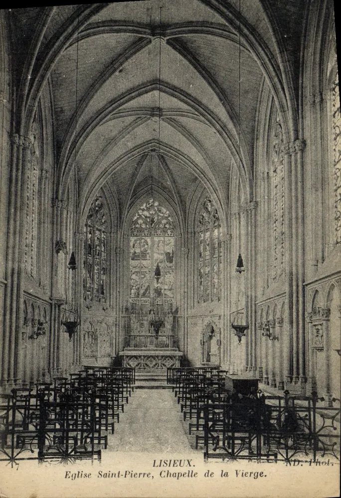 Lisieux — Kirche Saint-Pierre, Kapelle der Jungfrau — ND: Foto. - Vorderseite