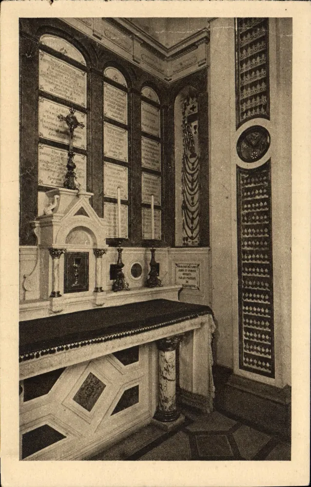 Chapelle des Carmélites de Lisieux — Autel du peristyle précédant la chapelle de la Châsse — éditeur impr. sur la carte - Vorderseite