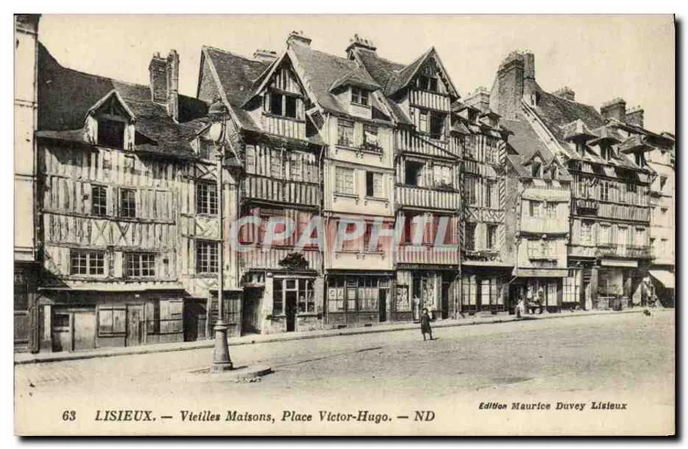 Lisieux — Alte Häuser, Place Victor-Hugo — Edition Maurice Duvéy Lisieux - Vorderseite