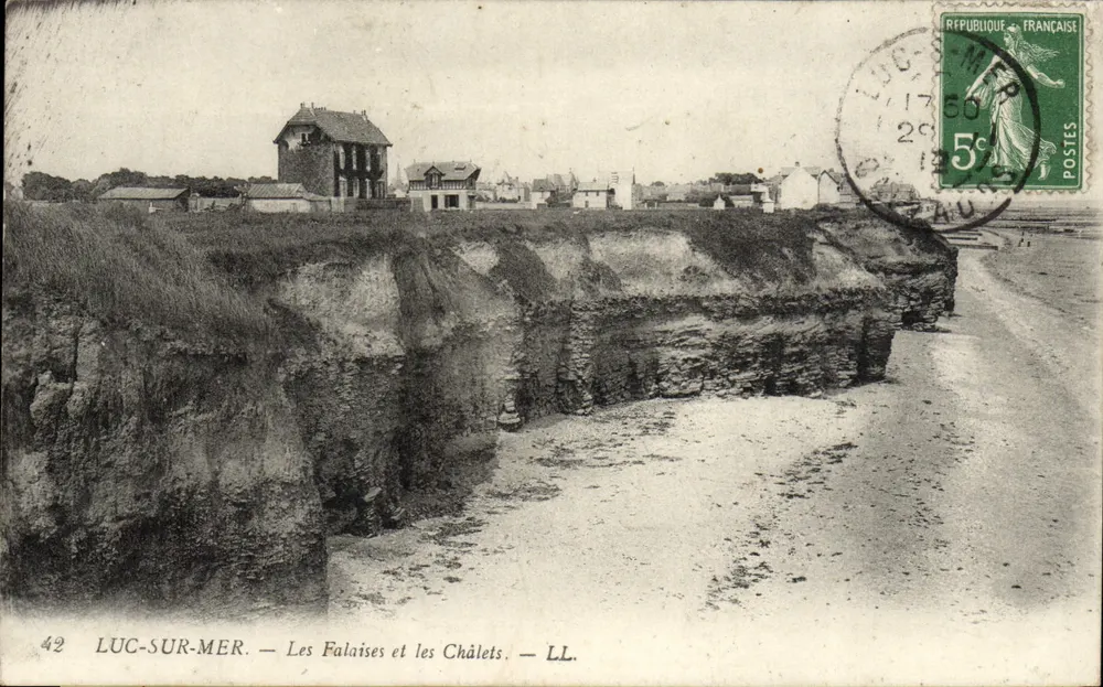 Luc-sur-Mer — Die Klippen und die Chalets — LL. — Nr. 42 - Vorderseite