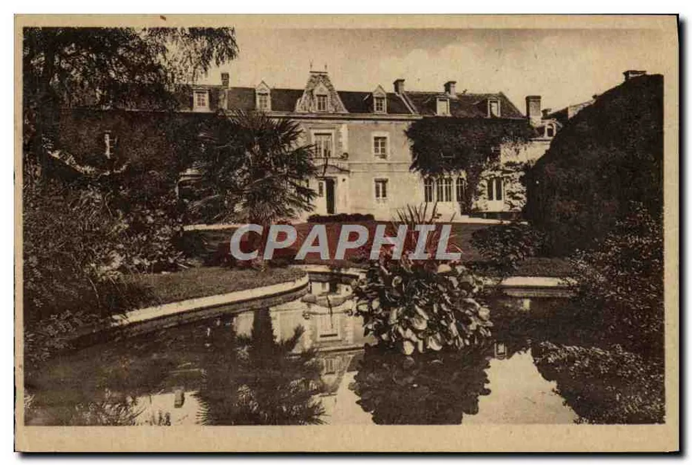 Lug-sur-Mer — Das Rathaus und das Wasser-Spiegel im Park — CP des Arts Photomécanique, Paris - Vorderseite