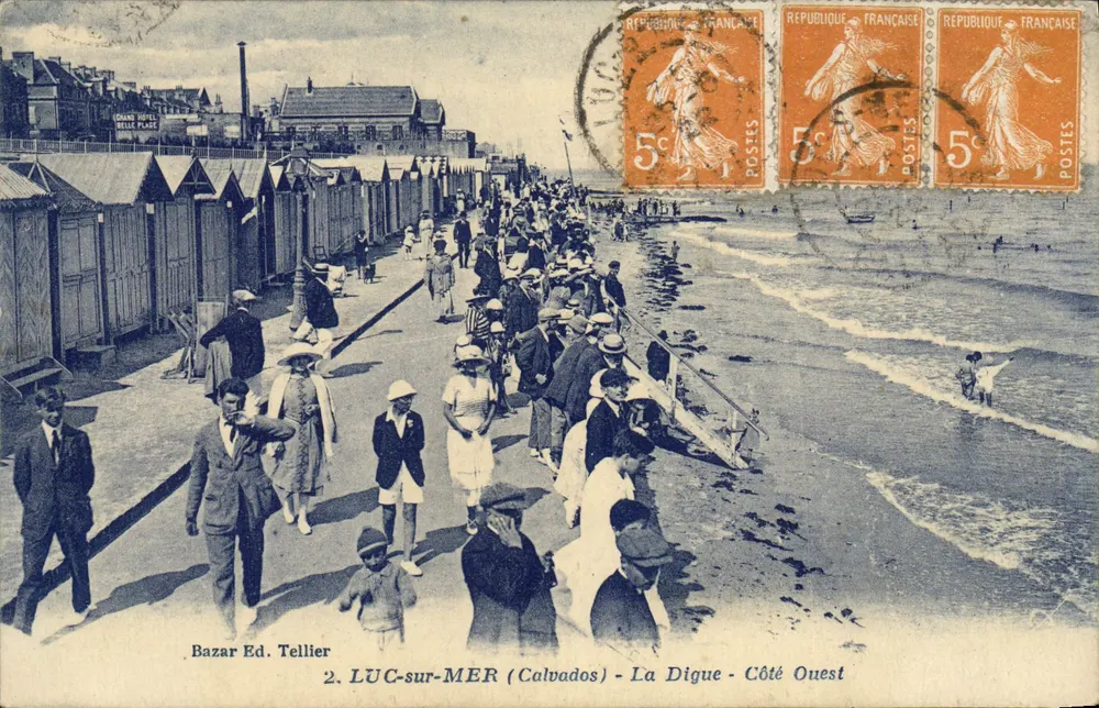 LUC-sur-MER (Calvados) — A Digue — Lado Oeste — Bazar Ed. Tellier, n°2 - Frente