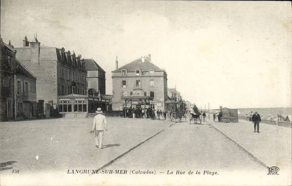 Langrune-sur-Mer (Calvados) — A Rue de la Plage — ND Phot. - Frente