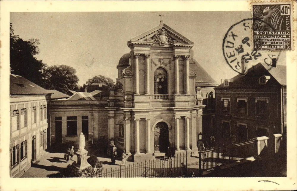 Die Karmliter-Kapelle von Lisieux — Kolonialausstellung — Paris - Vorderseite