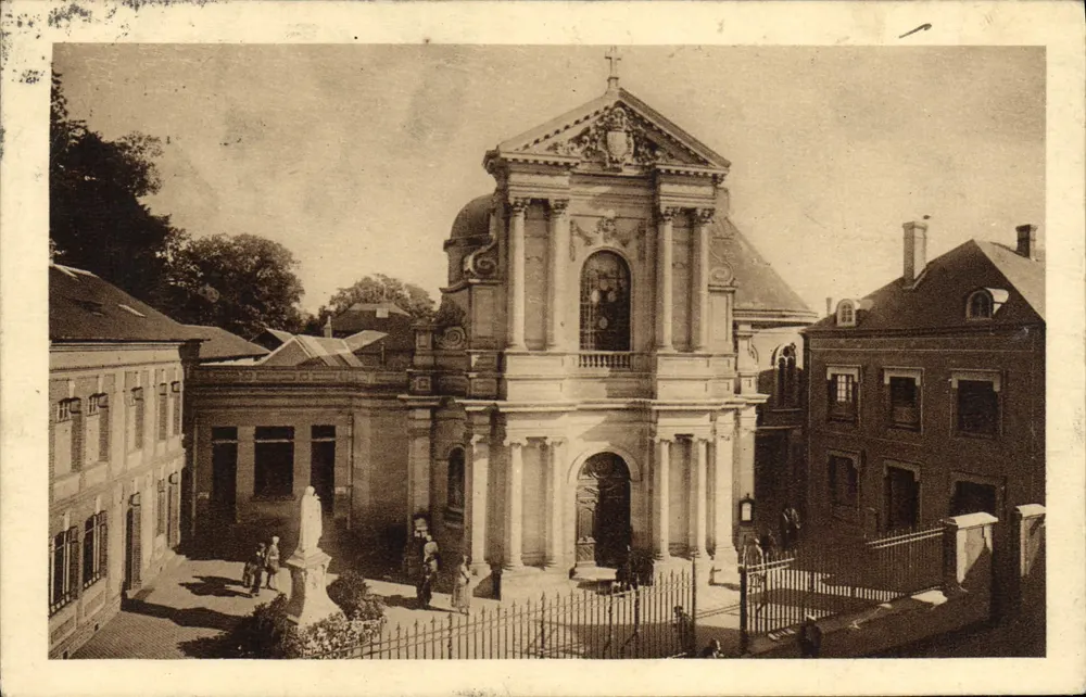 Die Carmelitenkirche in Lisieux — Fassade — unbekannter Verlag, Nr. 19 bis - Vorderseite